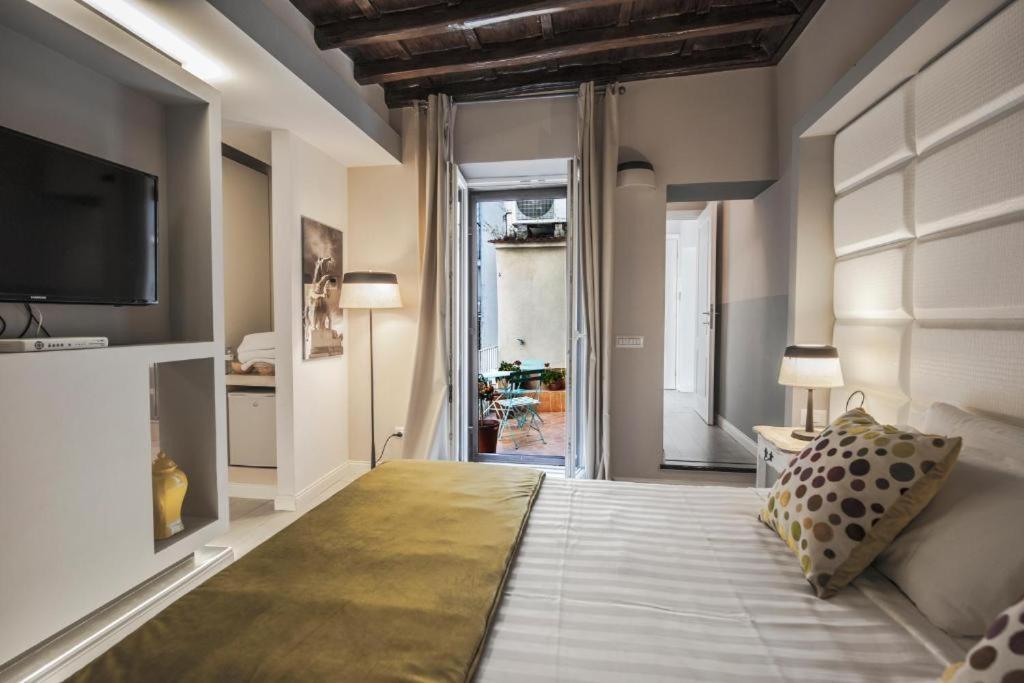 Town House Spagna- Luxury Rooms With Jacuzzi Bath Rzym Zewnętrze zdjęcie