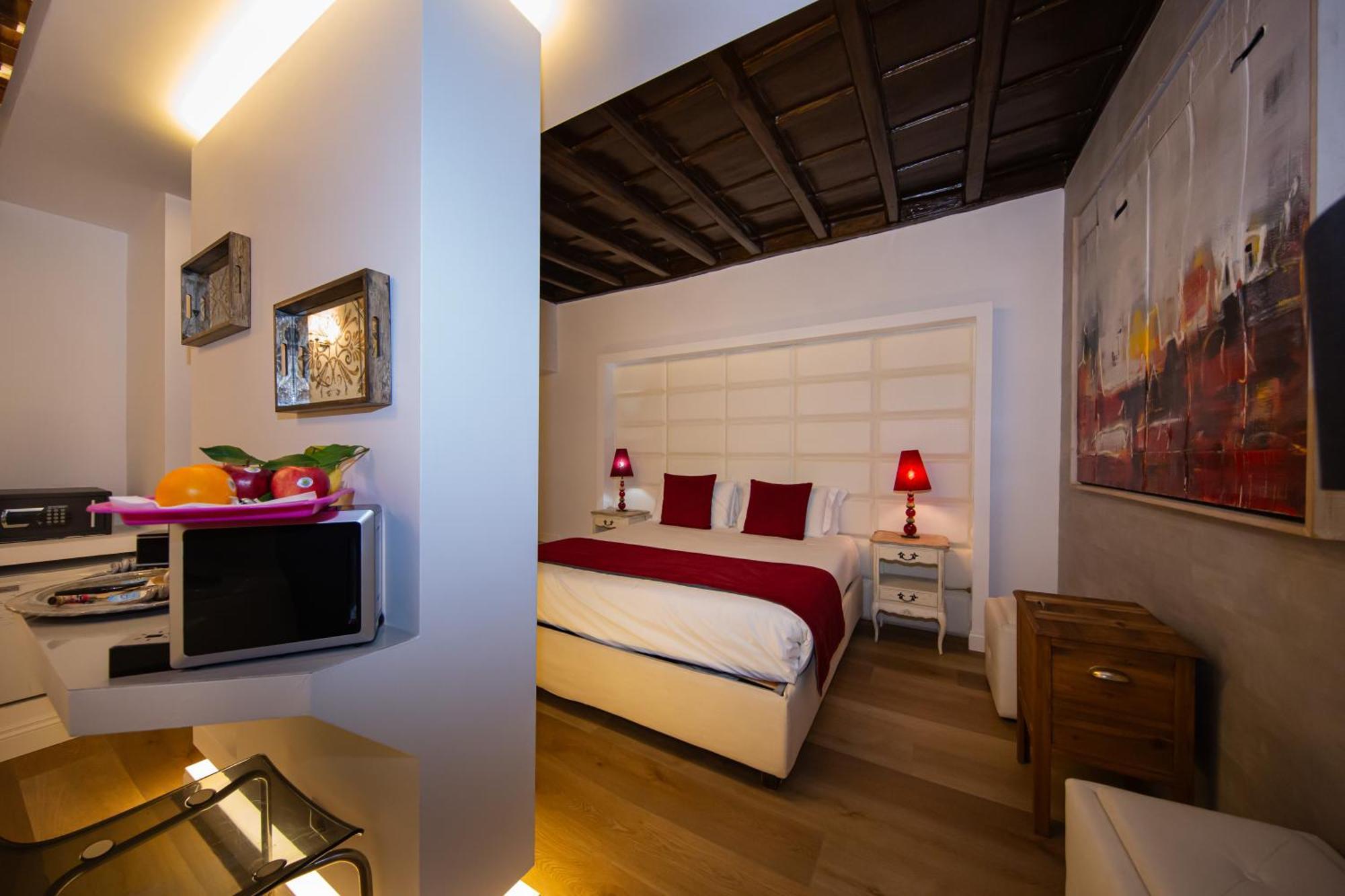 Town House Spagna- Luxury Rooms With Jacuzzi Bath Rzym Zewnętrze zdjęcie