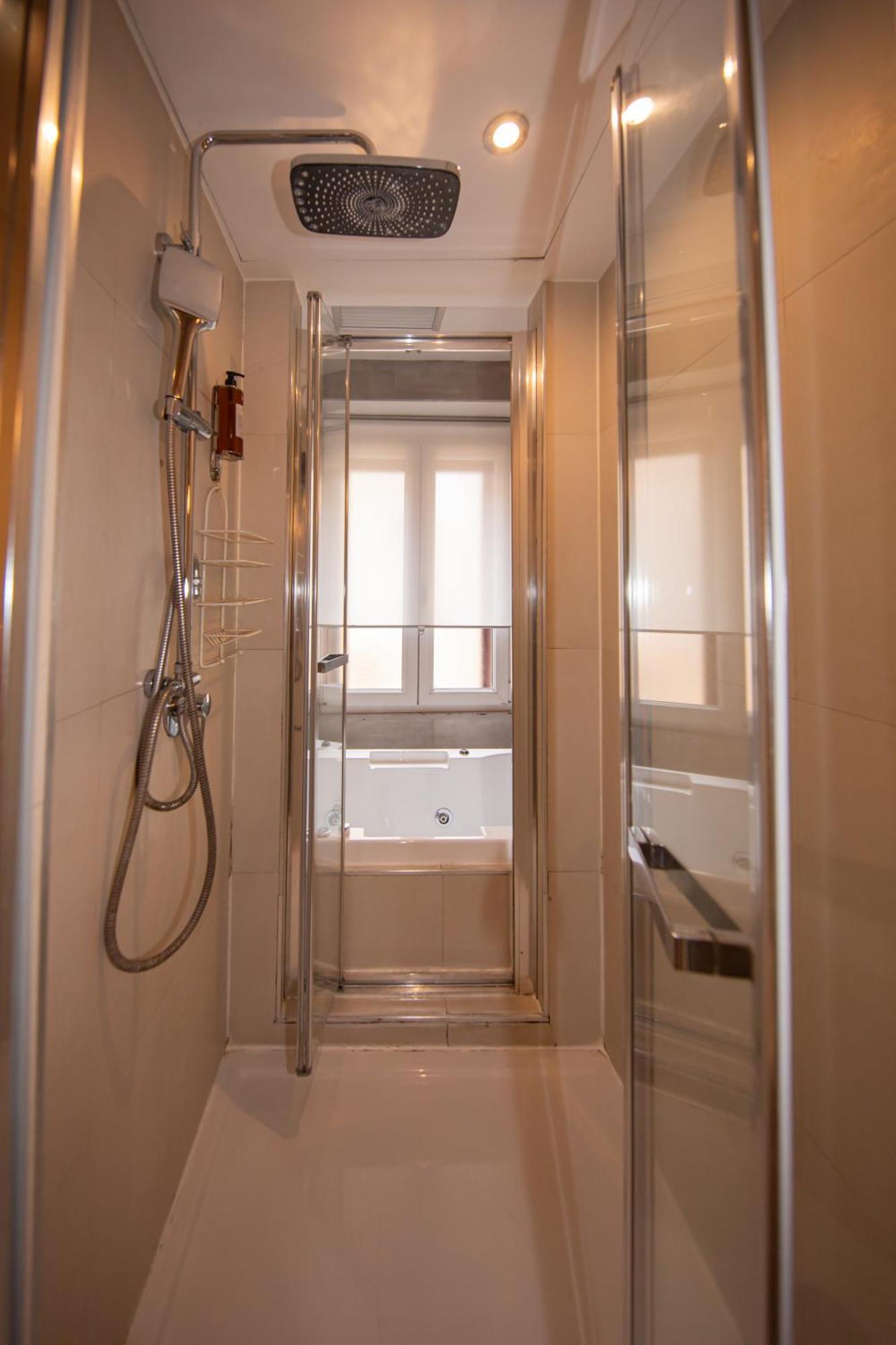 Town House Spagna- Luxury Rooms With Jacuzzi Bath Rzym Zewnętrze zdjęcie