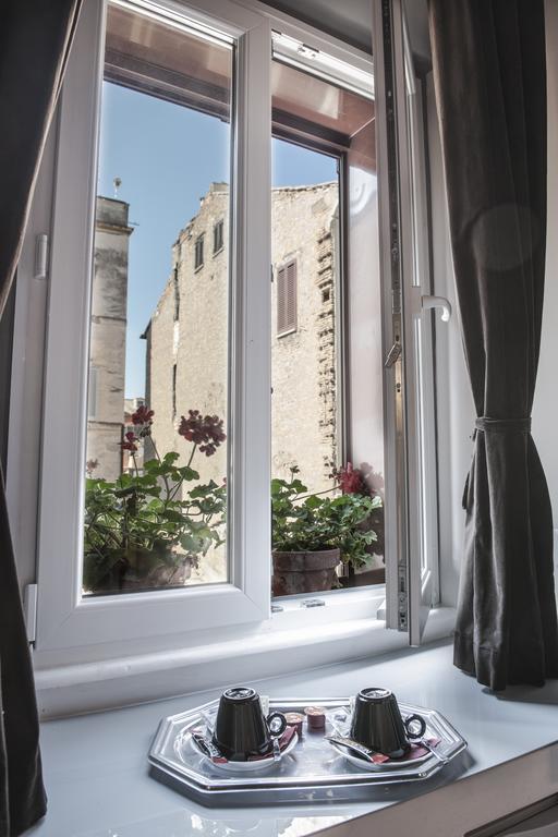 Town House Spagna- Luxury Rooms With Jacuzzi Bath Rzym Zewnętrze zdjęcie